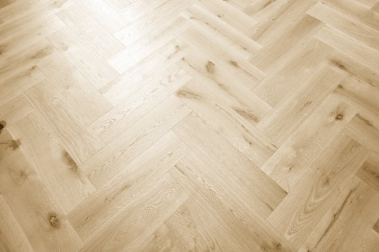 Лак паркетный Luxens полуматовый бесцветный 5 л