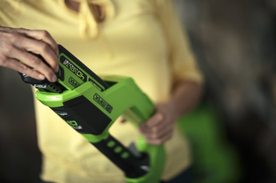 Триммер аккумуляторный GreenWorks G40LTK2 40 В 1x2 Ач АКБ и ЗУ входит в комплект