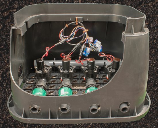 Коробка клапанная Standart прямоугольная RAIN