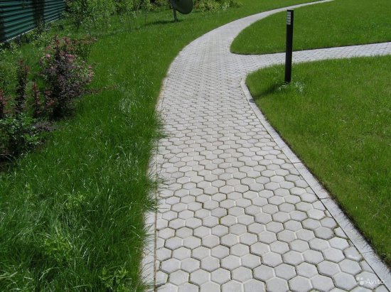 Лак по камню Aquastrong износостойкий матовый прозрачный 2.5 кг