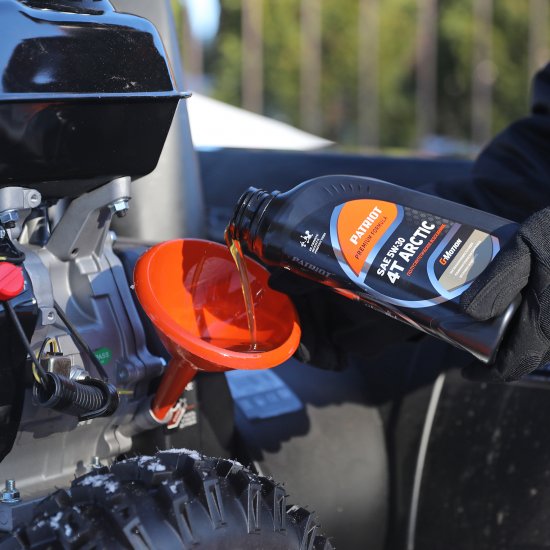 Масло моторное для двухтактных двигателей Patriot G-motion Euro полусинтетическое, 1 л