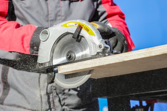 Циркулярная пила Спец БЦП-1300, 1550 Вт, 185 мм