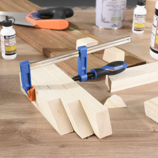 Струбцина F-образная Dexter 200 мм