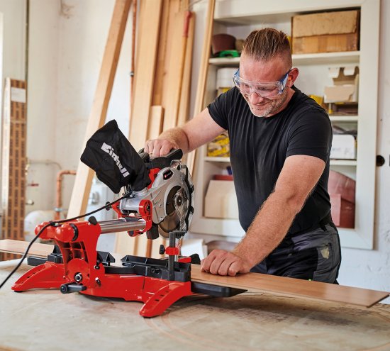 Пила торцовочная сетевая Einhell TCSM2131/1, 1500 Вт, 210 мм