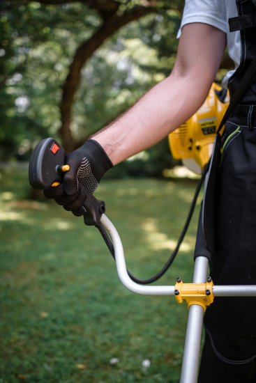 Триммер бензиновый Huter GGT-520Т 3.4 л.с