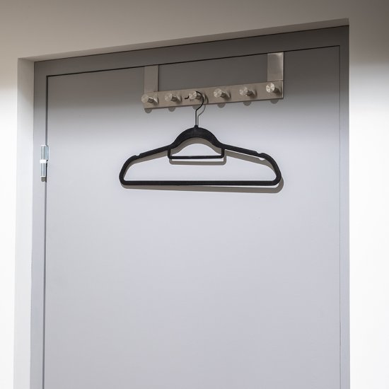 Плечики Spaceo 45 см пластик с флоковым покрытием цвет чёрный 4 шт