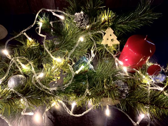 Электрогирлянда комнатная Uniel Нить 5м 50 ламп теплый белый 8 режимов работы