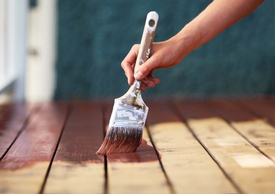 Эмаль для пола и лестниц алкидно-уретановая Luxens глянцевая цвет красное дерево 0.9 кг