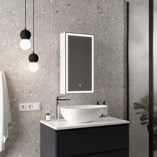 Шкаф зеркальный подвесной Montero White LED с подсветкой 35x65 см цвет белый