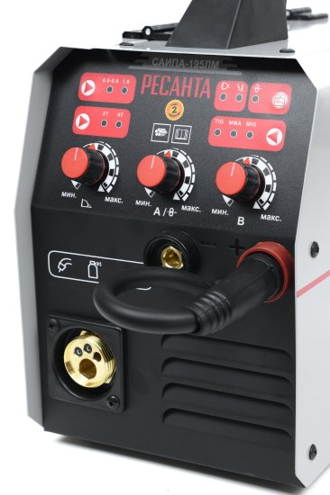 Сварочный полуавтомат инверторный Ресанта САИПА195ЛМ, 200 А, до 5 мм