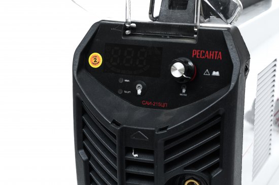 Сварочный аппарат инверторный Ресанта САИ215ЦП, 220 А, до 5 мм