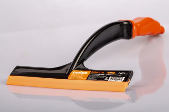 Водосгон Amigo 12.5см силиконовый