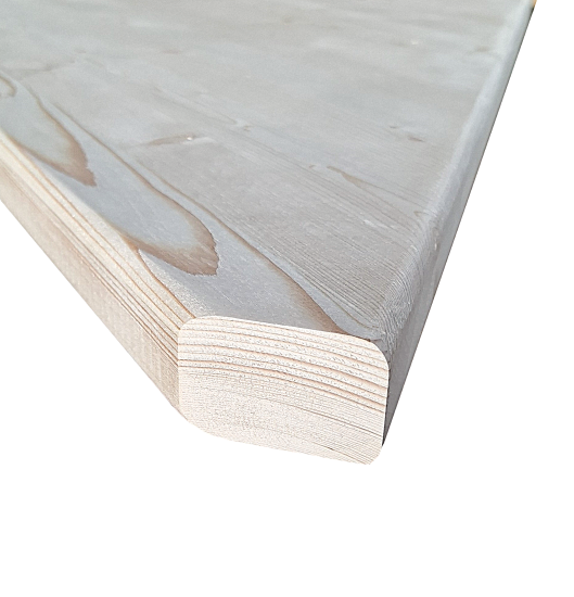 Ступень треугольная сращенная хвоя сорт АВ 40x900x900 мм