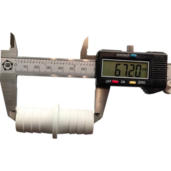 Коннектор для шланга Boutte 22мм пластик