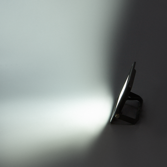 Прожектор светодиодный уличный Inspire 50 Вт 6500 К IP65 холодный белый свет