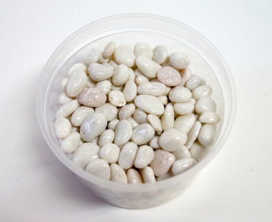 Галька цветная фракция 5-10 мм белая