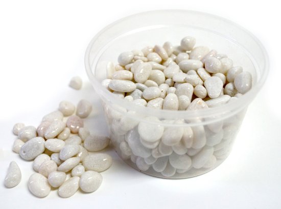 Галька цветная фракция 5-10 мм белая